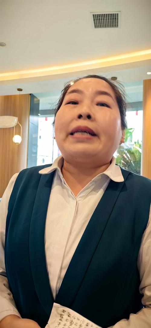 安泰在药店买药刷医保卡和用现金有什么区别吗？这几点你要知道